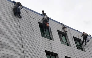 海口蜘蛛人外墙清洗